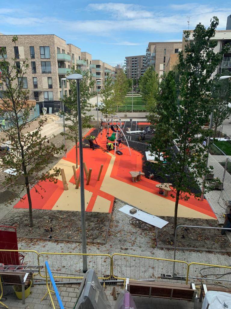 wet pour rubber playground