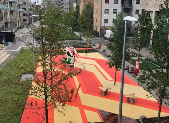 rubber wet pour playground